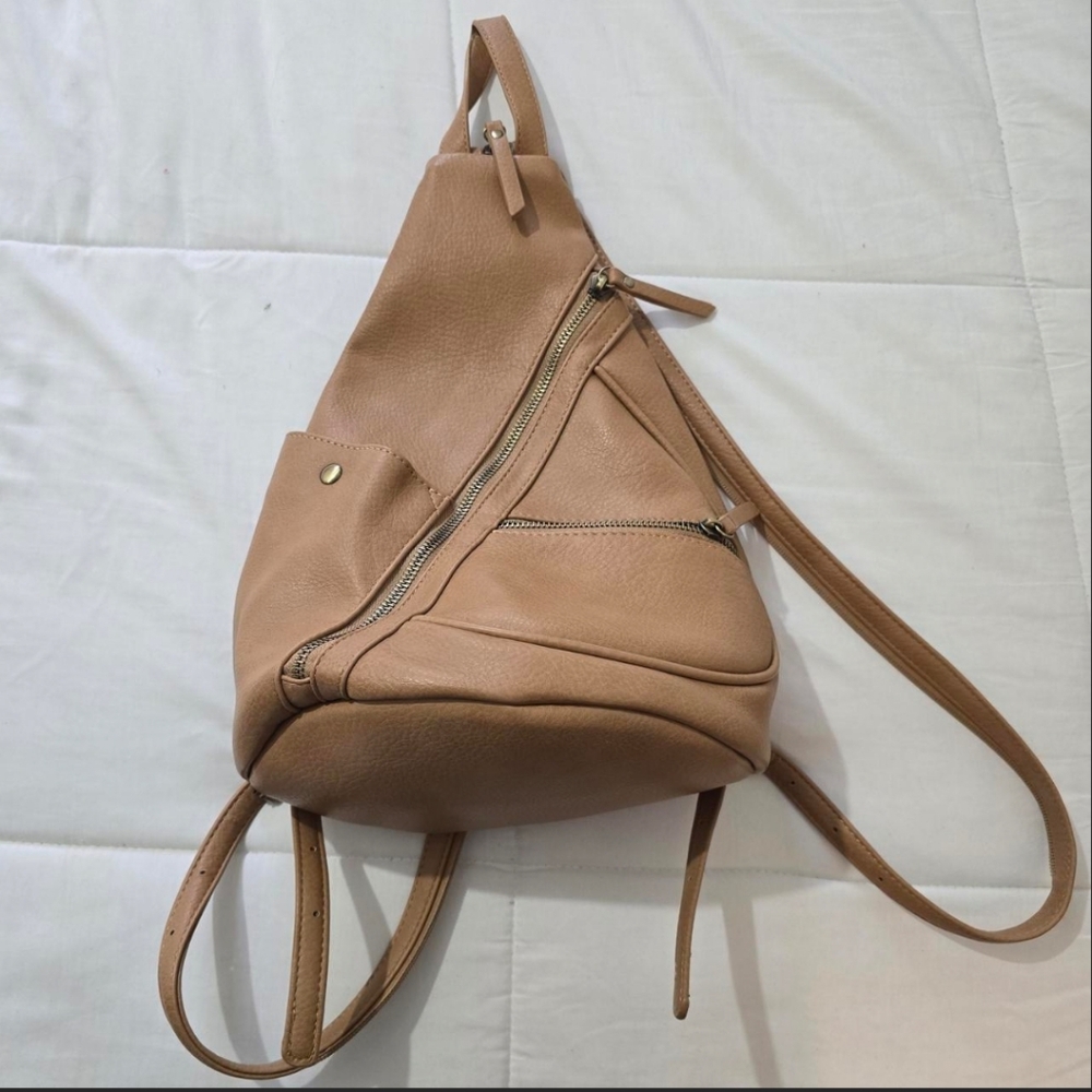 Backpack style